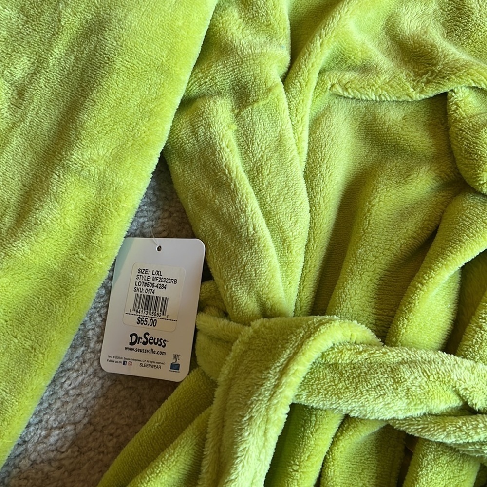 Dr Seuss The Grinch green hooded plush Mr Grinch Robe size large XL - Picture 5 of 8